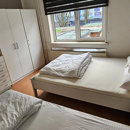 Cozy House In Weert Apartment Luaran gambar